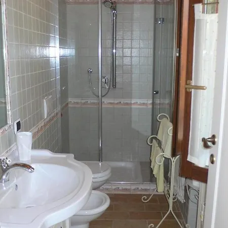 Leopardi In Centro A *