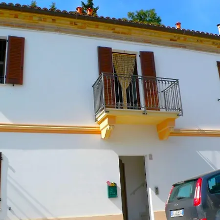 Leopardi In Centro A *