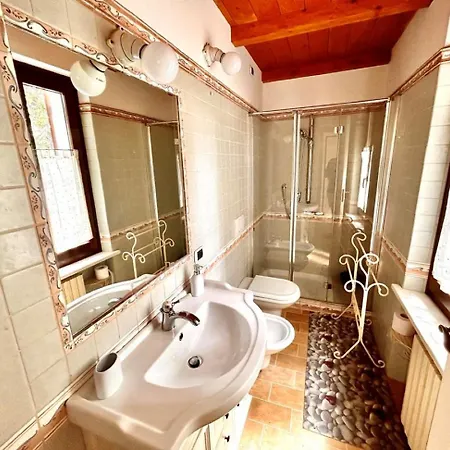 Leopardi In Centro A Daire