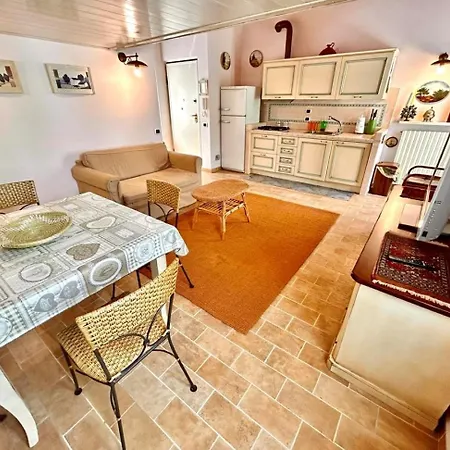 Leopardi In Centro A *