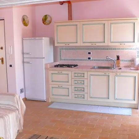 Apartament Leopardi In Centro A Numana